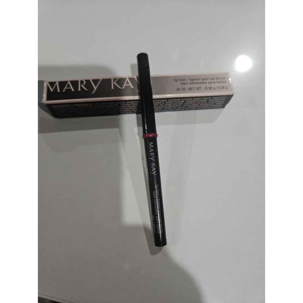 Mary Kay Lip Liner Red New